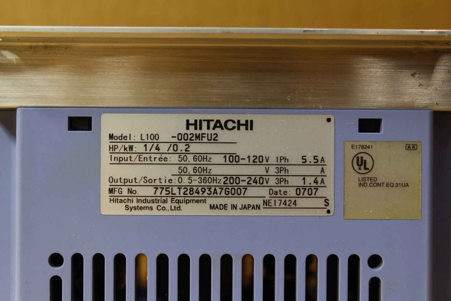 Hitachi L100-002MFU2 Inverter