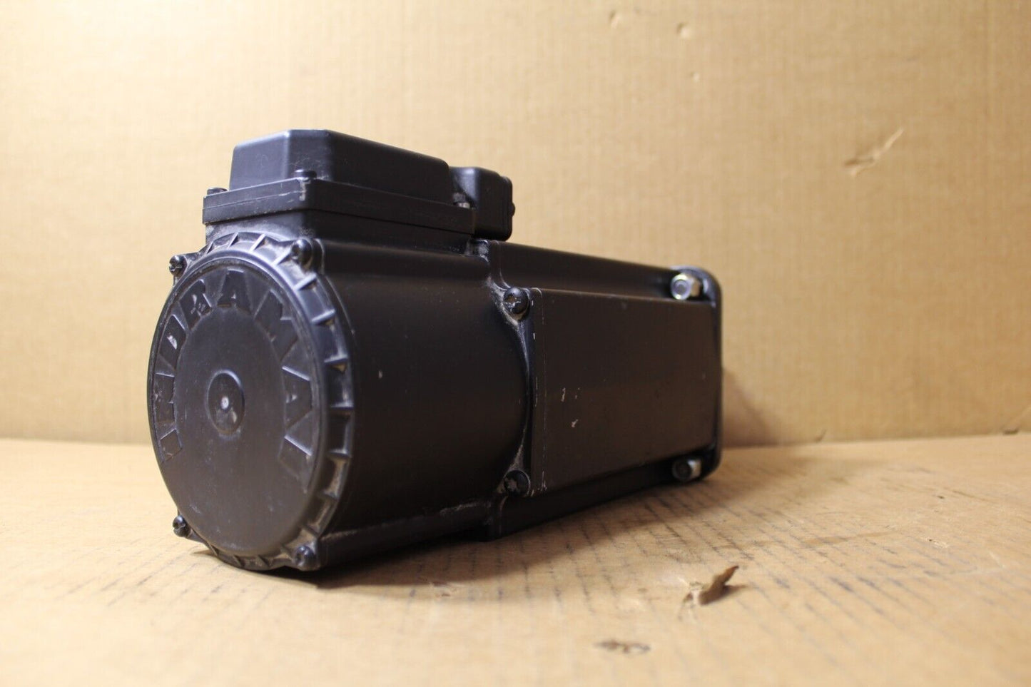 Rexroth Indramat MKD071B-061-GP1-KN Servo Motor