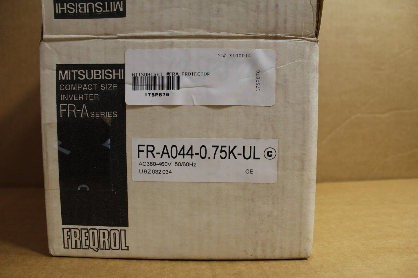 Mitsubishi FR-A044-0.75K-UL Compact Size Inverter Drive