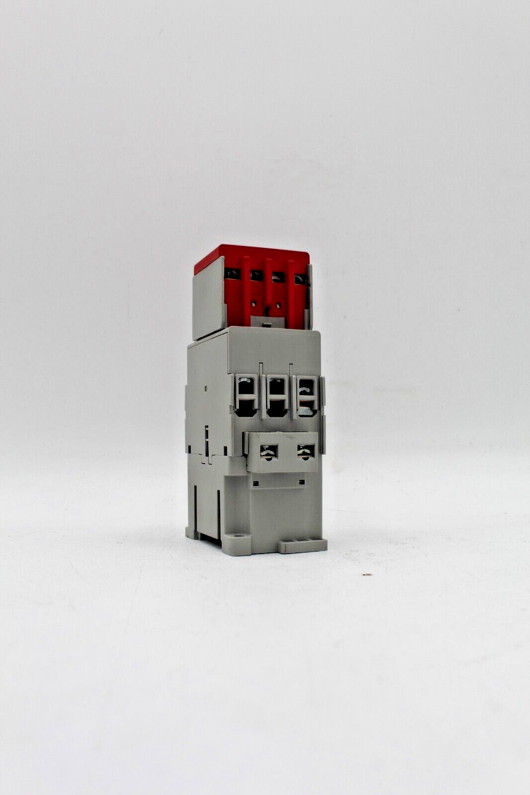 Allen-Bradley 100S-C30EJ04BC Complete Safety Contactor