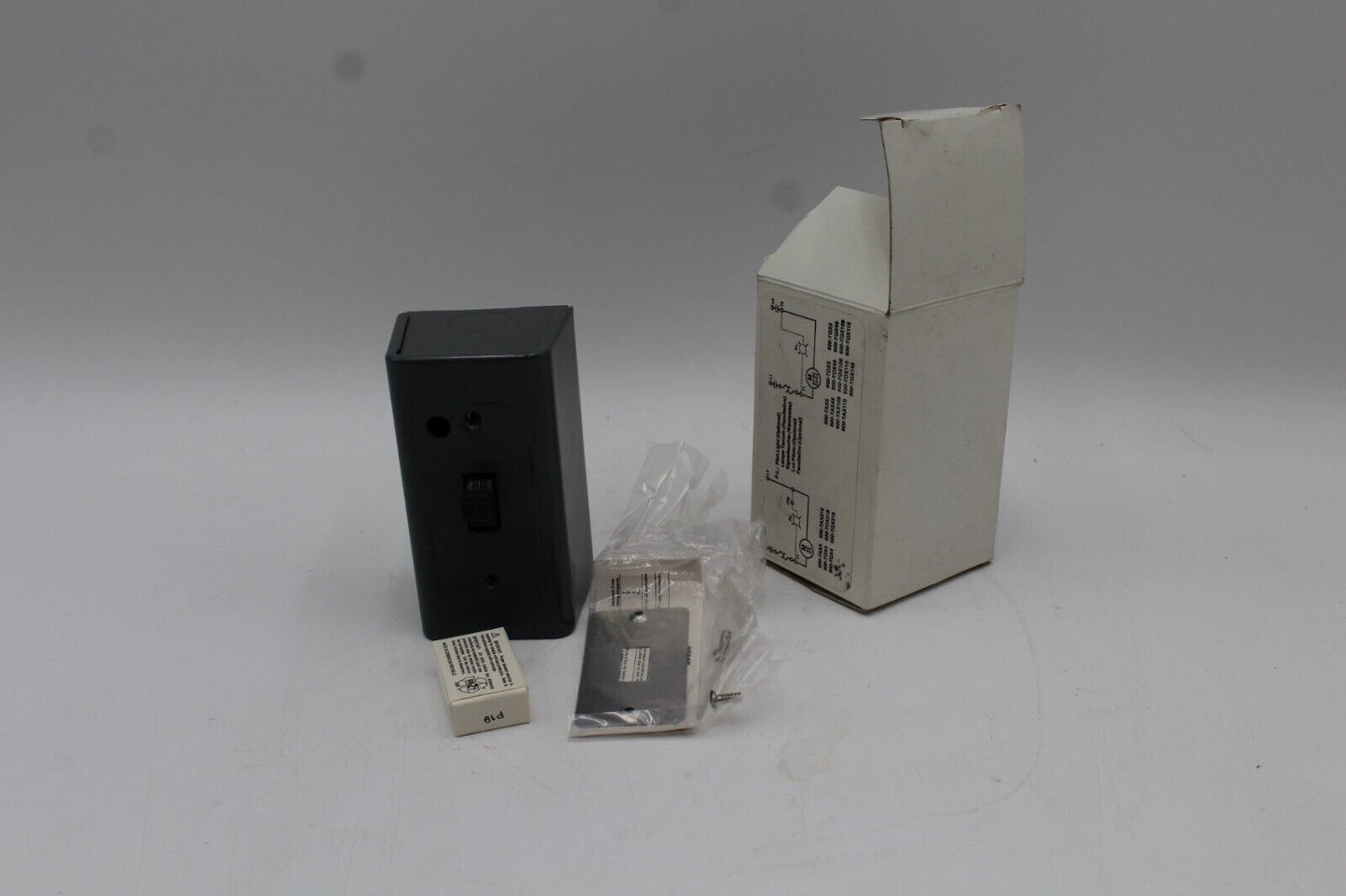 Allen-Bradley 600-TAX5 Manual Motor Starter
