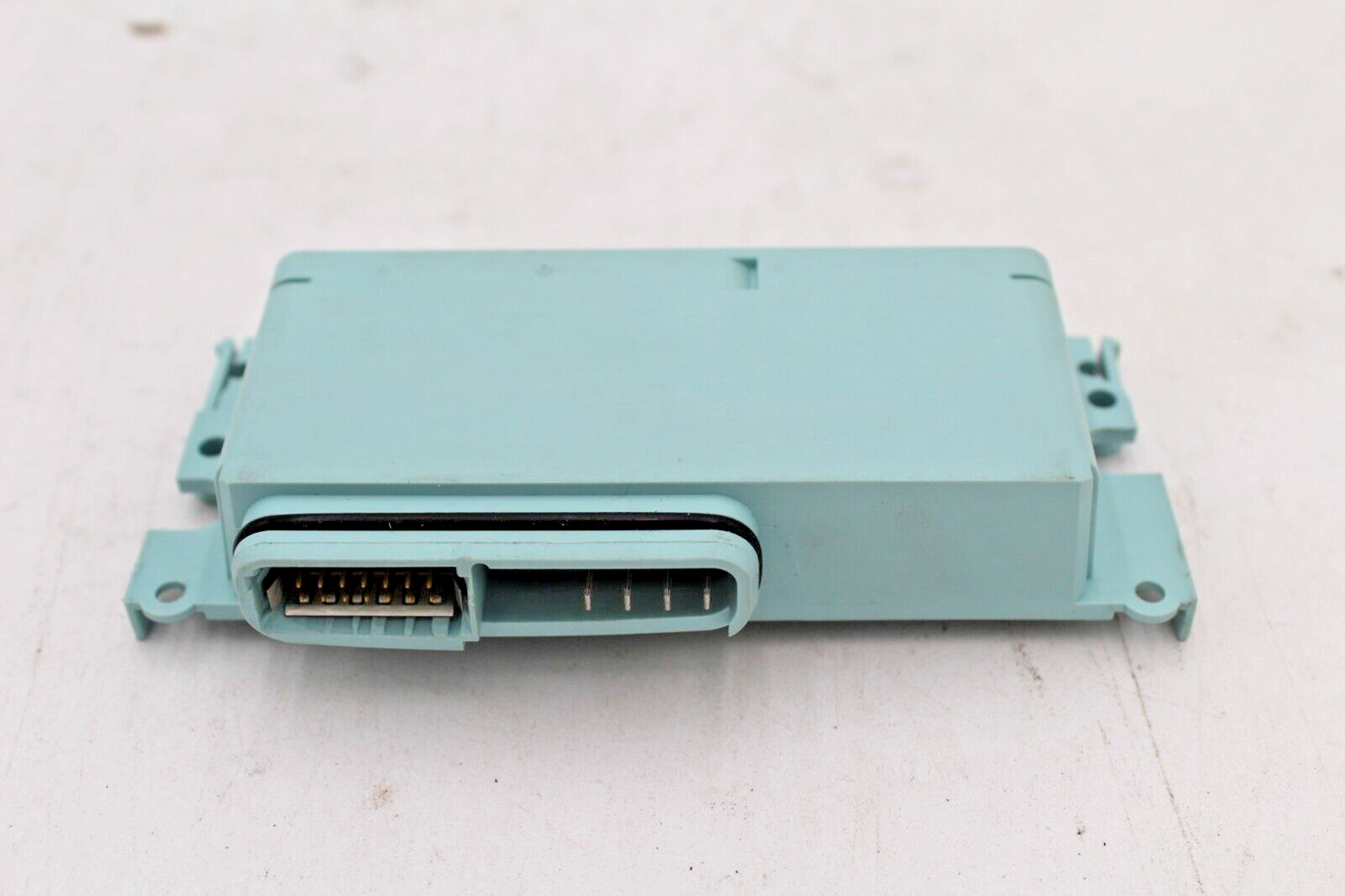 Siemens A5E00995501 (PBT-GF30-FR) Slot Rack Mount