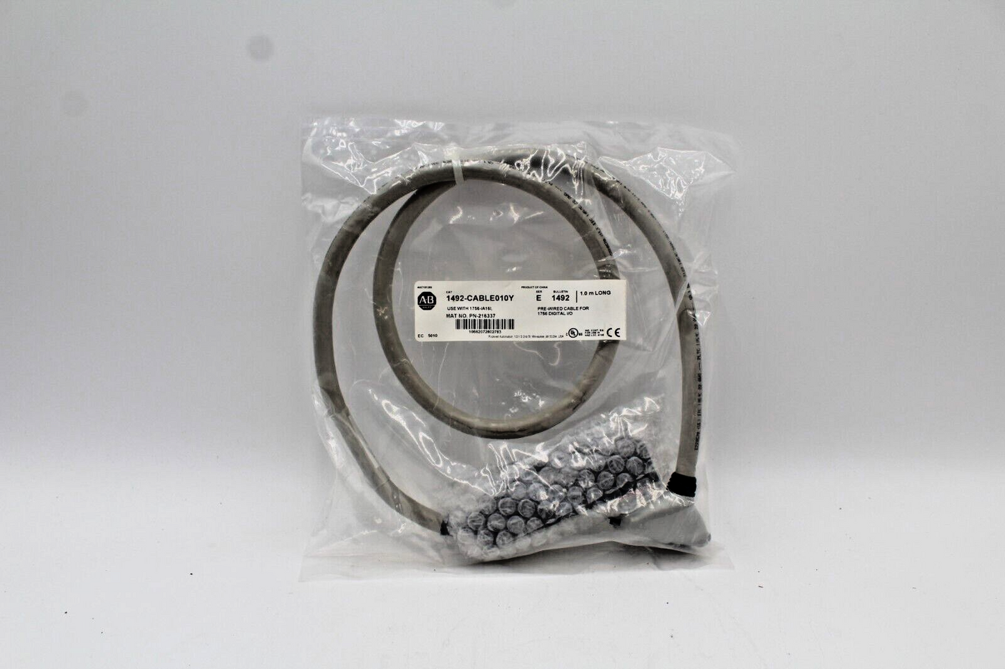 Allen-Bradley 1492-CABLE010Y Pre-Wired Cable for 1756 Digital I/O