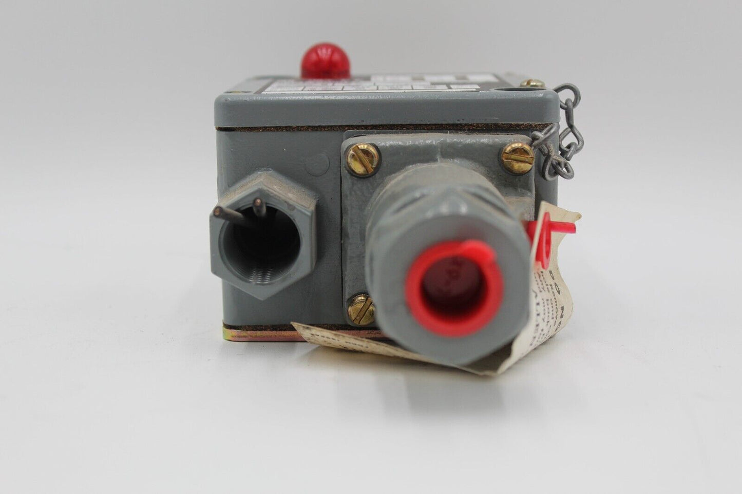 Allen Bradley 836T-T300JX9 Pressure Control