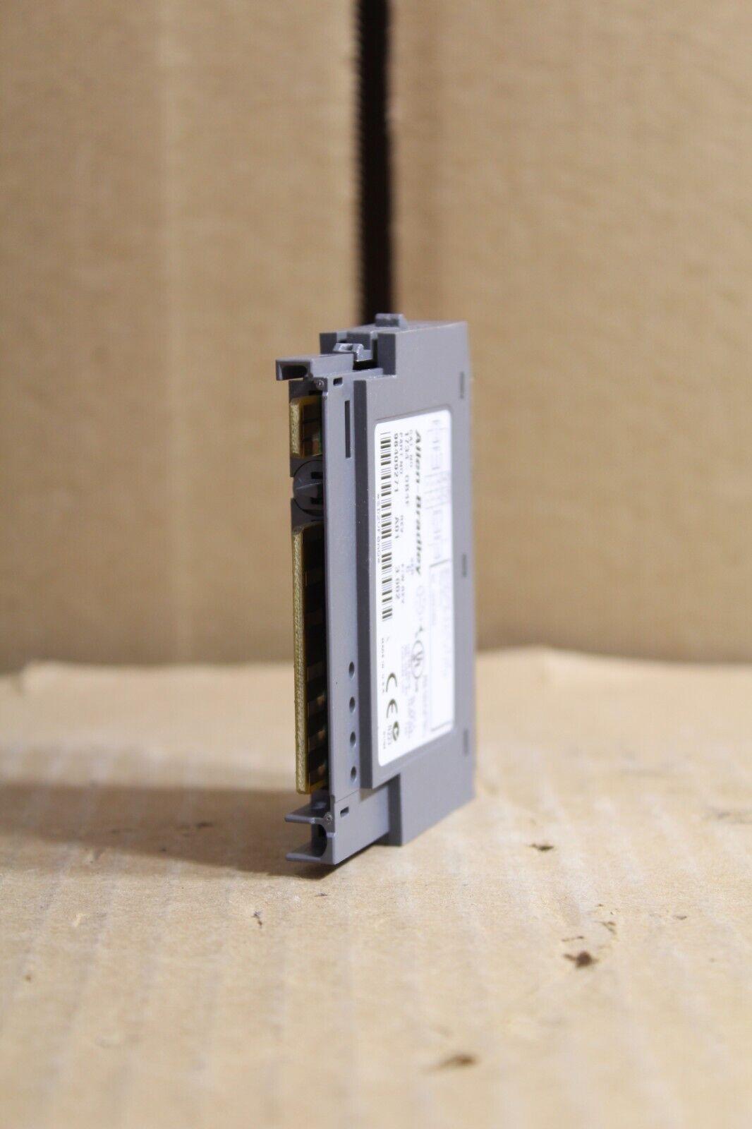 Allen-Bradley 1734-OB4E Output Module