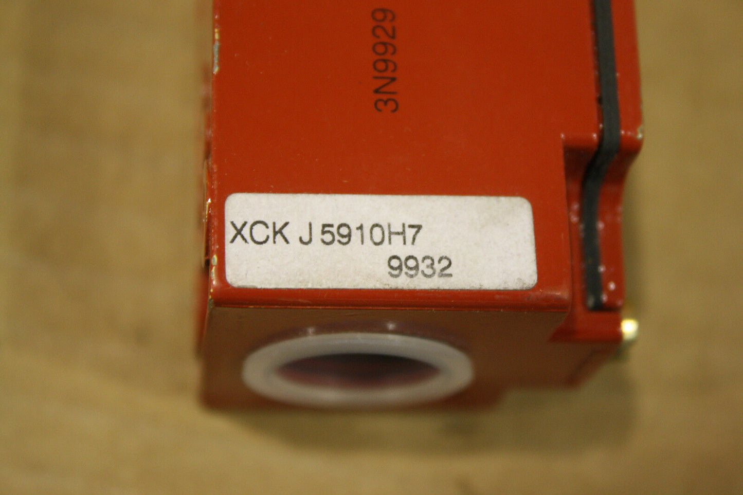 TELEMECANIQUE XCK-J-5910H7 SAFETY INTERLOCK