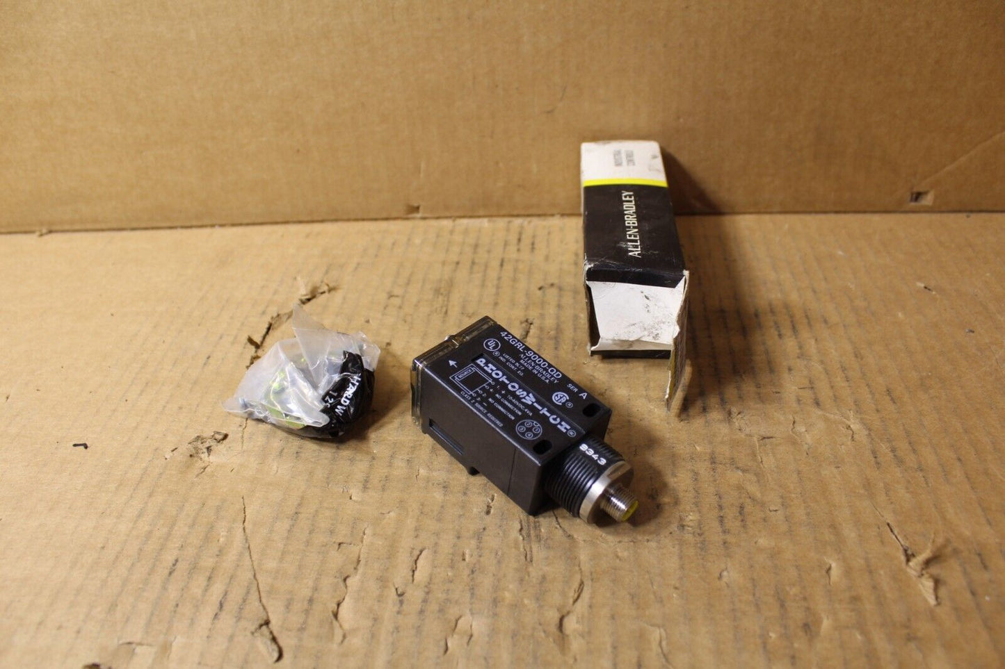 Allen-Bradley 42GRL-9000-QD Photoswitch Sensor