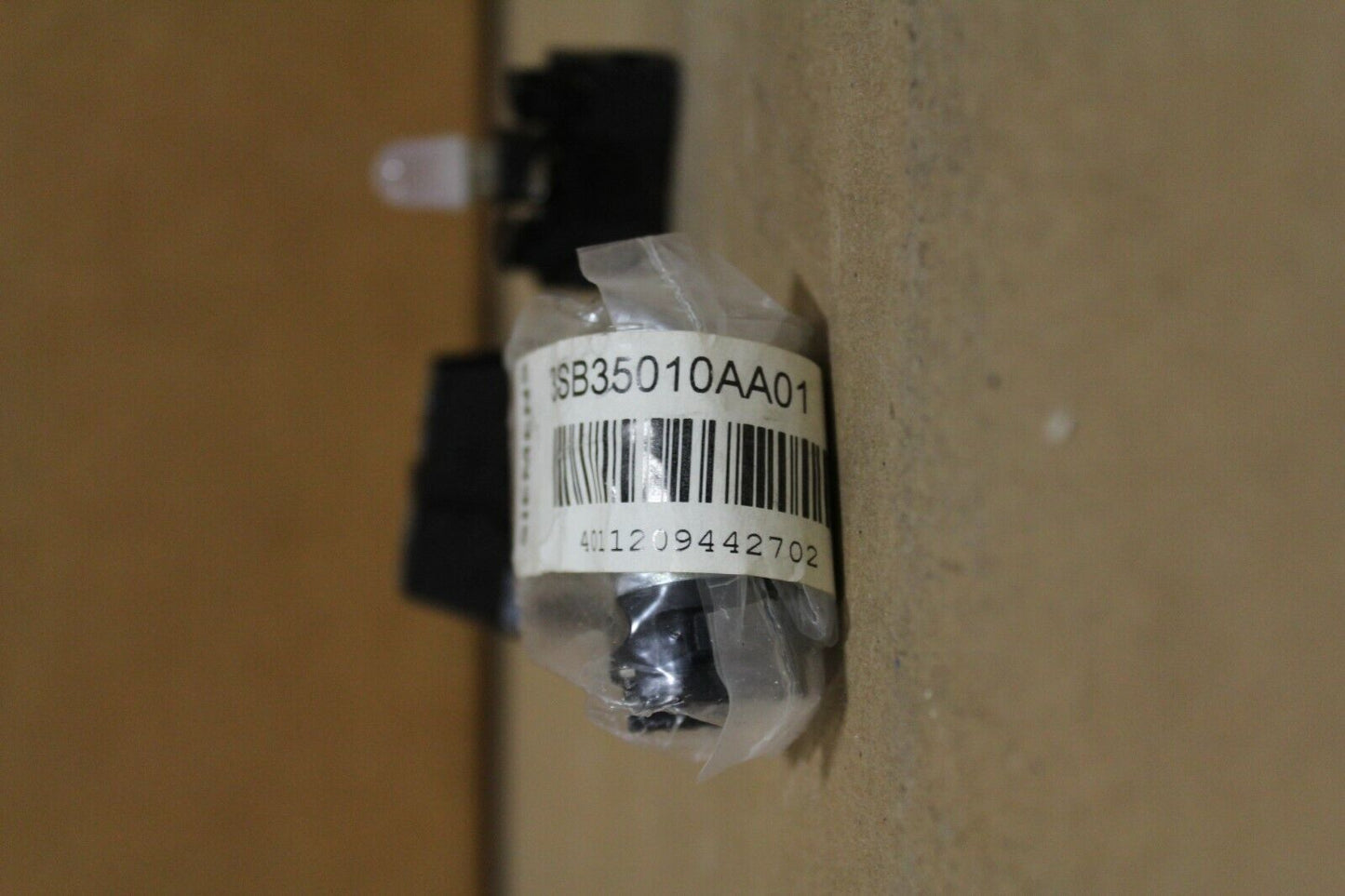 SIEMENS 3SB36390AA01 PUSH BUTTON