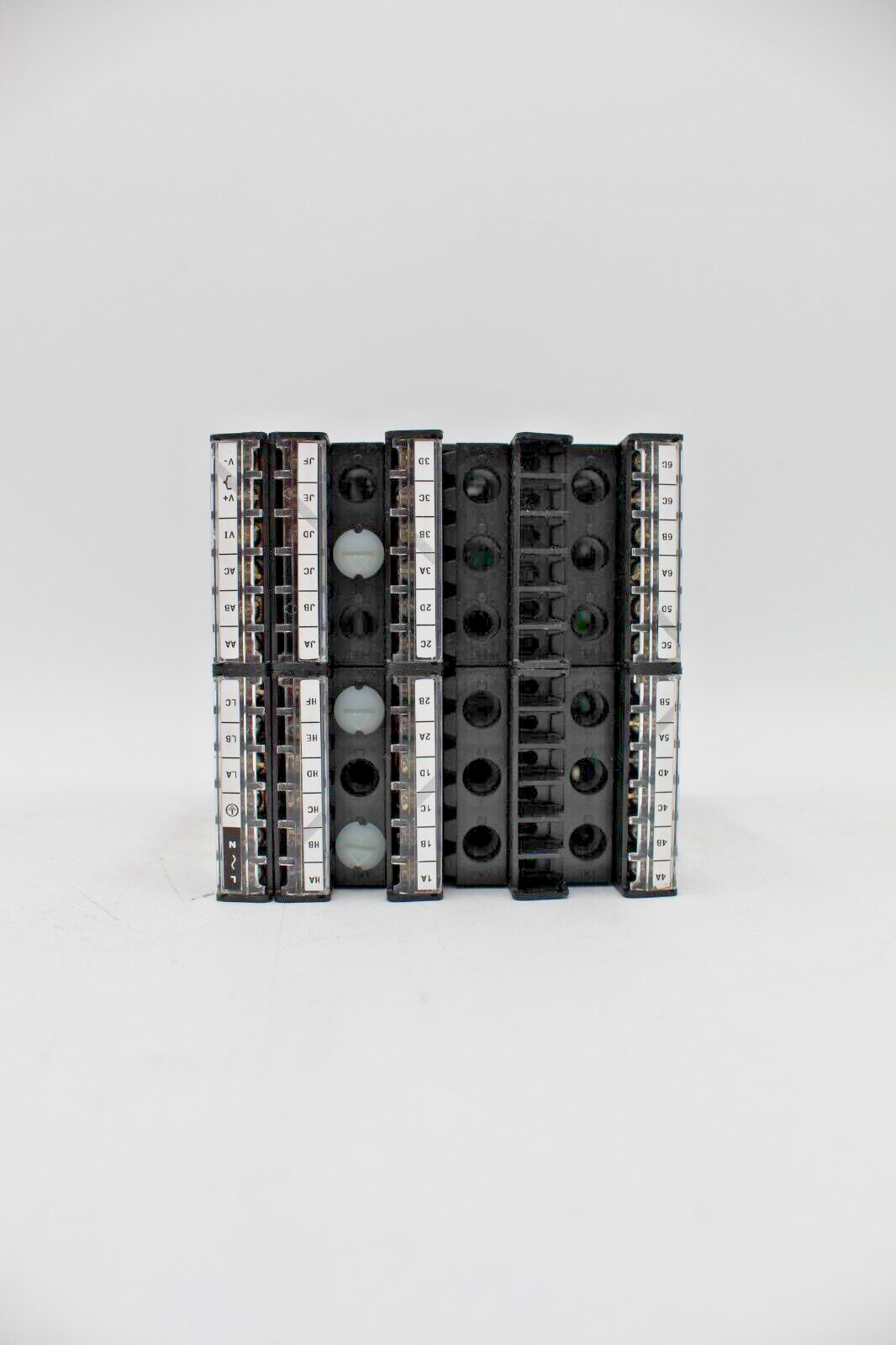 Eurotherm 2404/V4/VH/TM/VS/RR/RF/XX/YM/M6/ENG/XXXXX/EU0144 Temp Controller