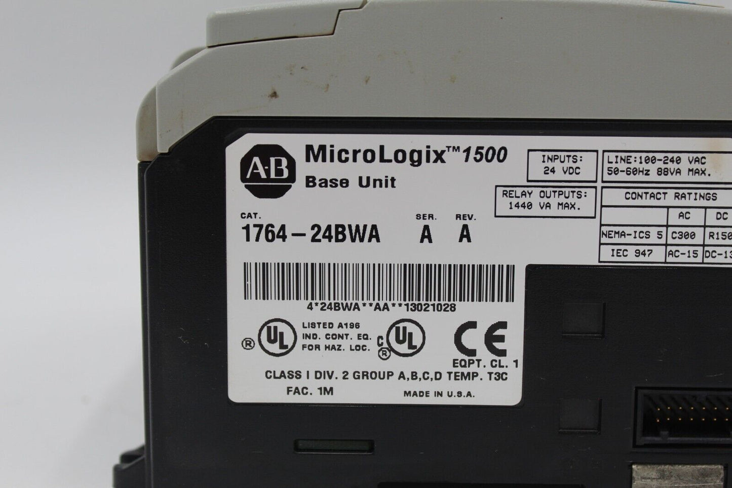 Allen-Bradley 1764-24BWA MicroLogix 1500 Base Unit