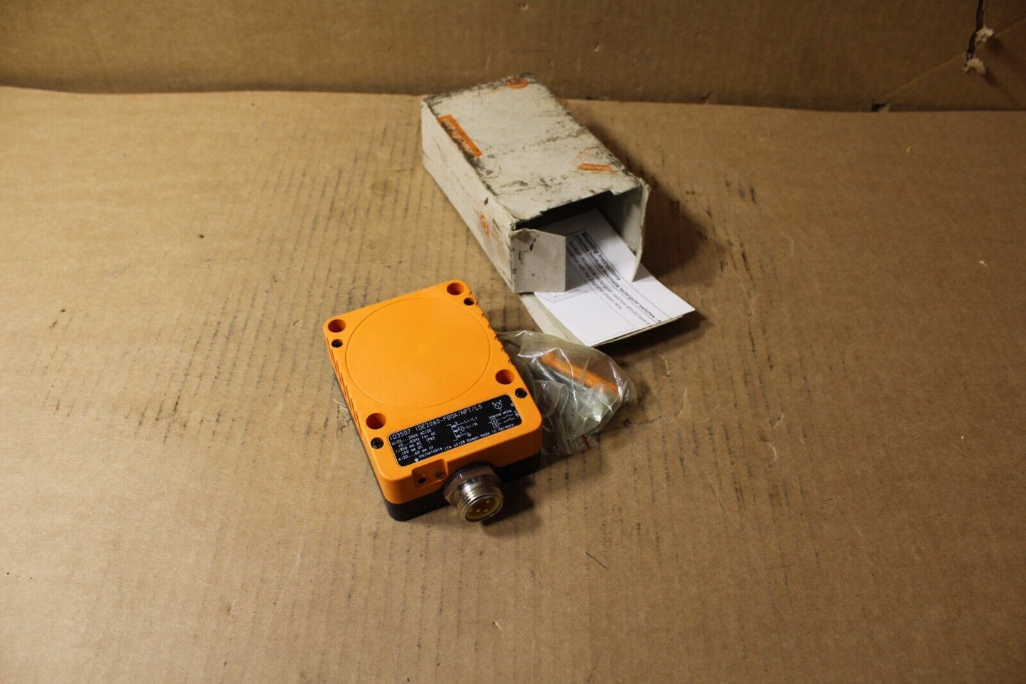 Efector 100 ID3507 Inductive Sensor