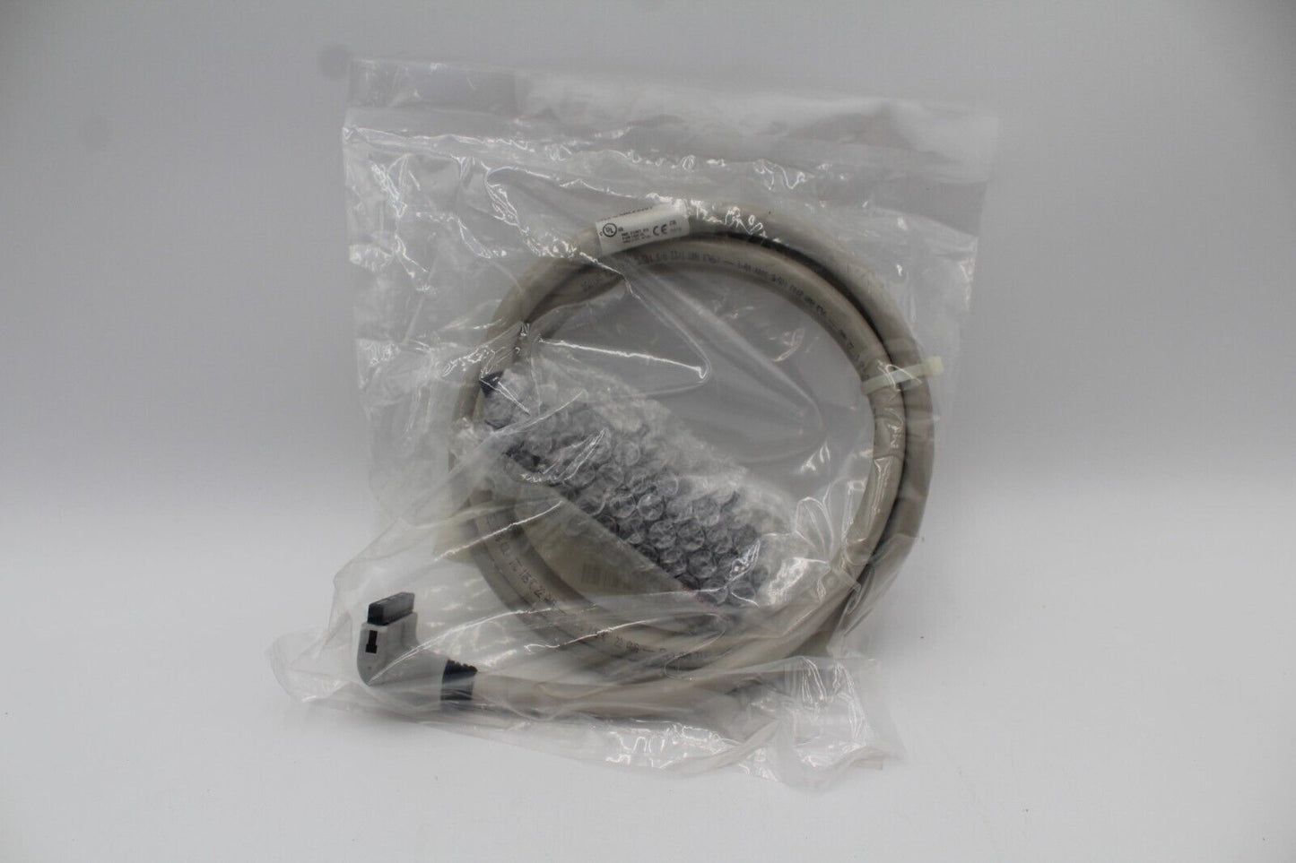 Allen-Bradley 1492-CABLE020Y Pre-Wired Cable for 1756 Digital I/O