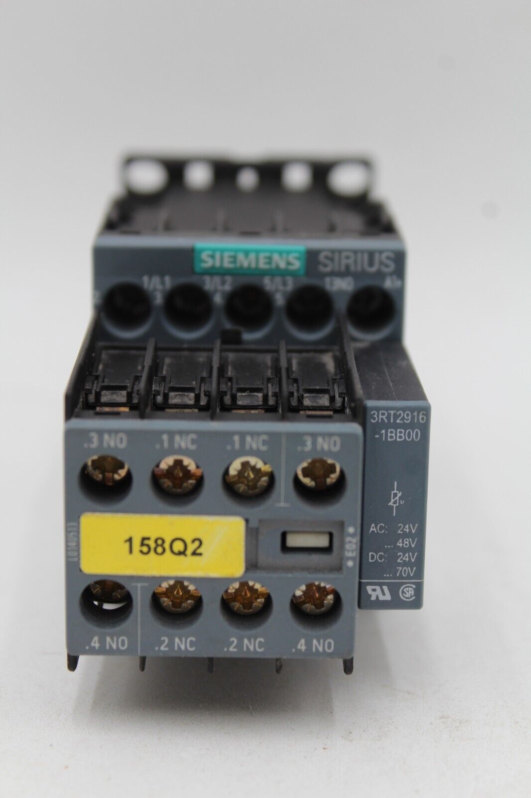 Siemens 3RT2016-1BB41 Contactor w/ 3RT2916-1BB00 & 3RH2911-1FA22