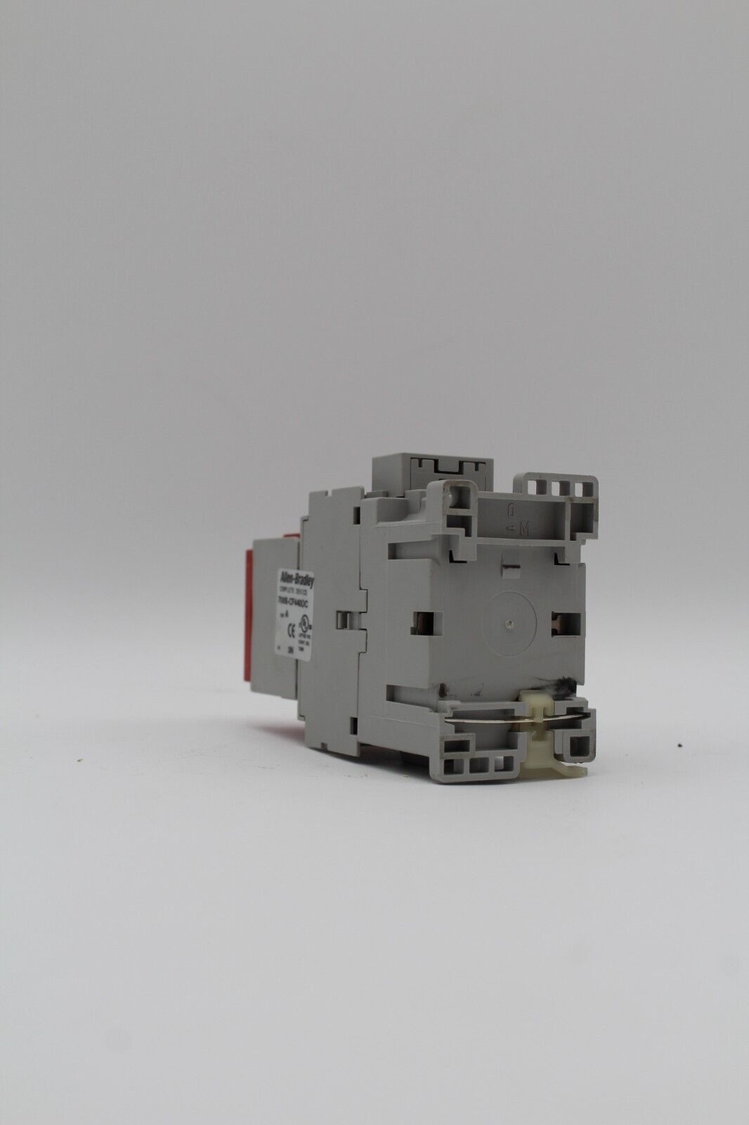 Allen-Bradley 700S-CF440DC Safety Relay