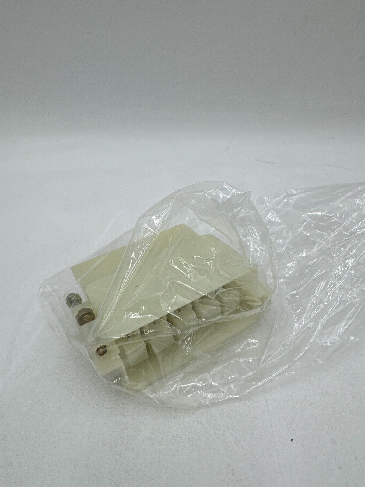 Allen-Bradley 1492-EC85 Manual Motor Starter