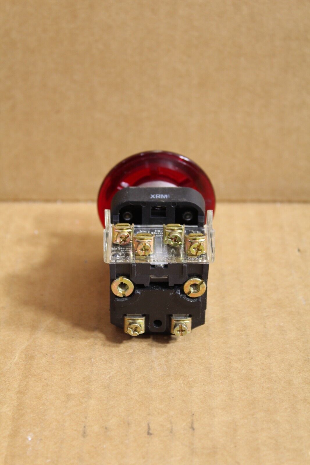 Allen-Bradley 800T-FXP16A1 Red Push Button