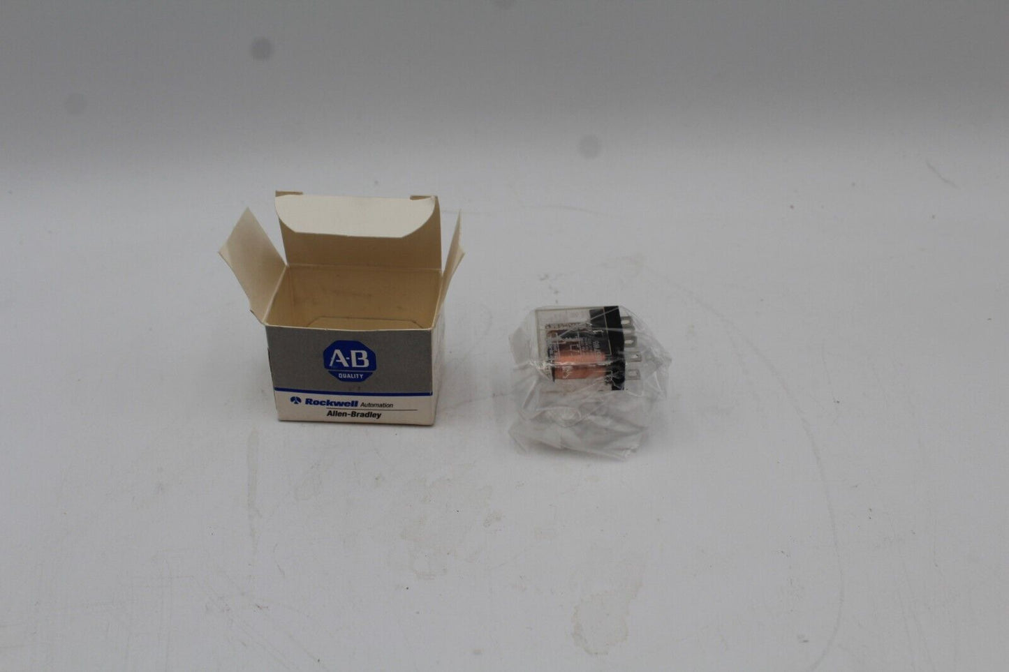 Allen-Bradley 700-HK36Z24 Relay
