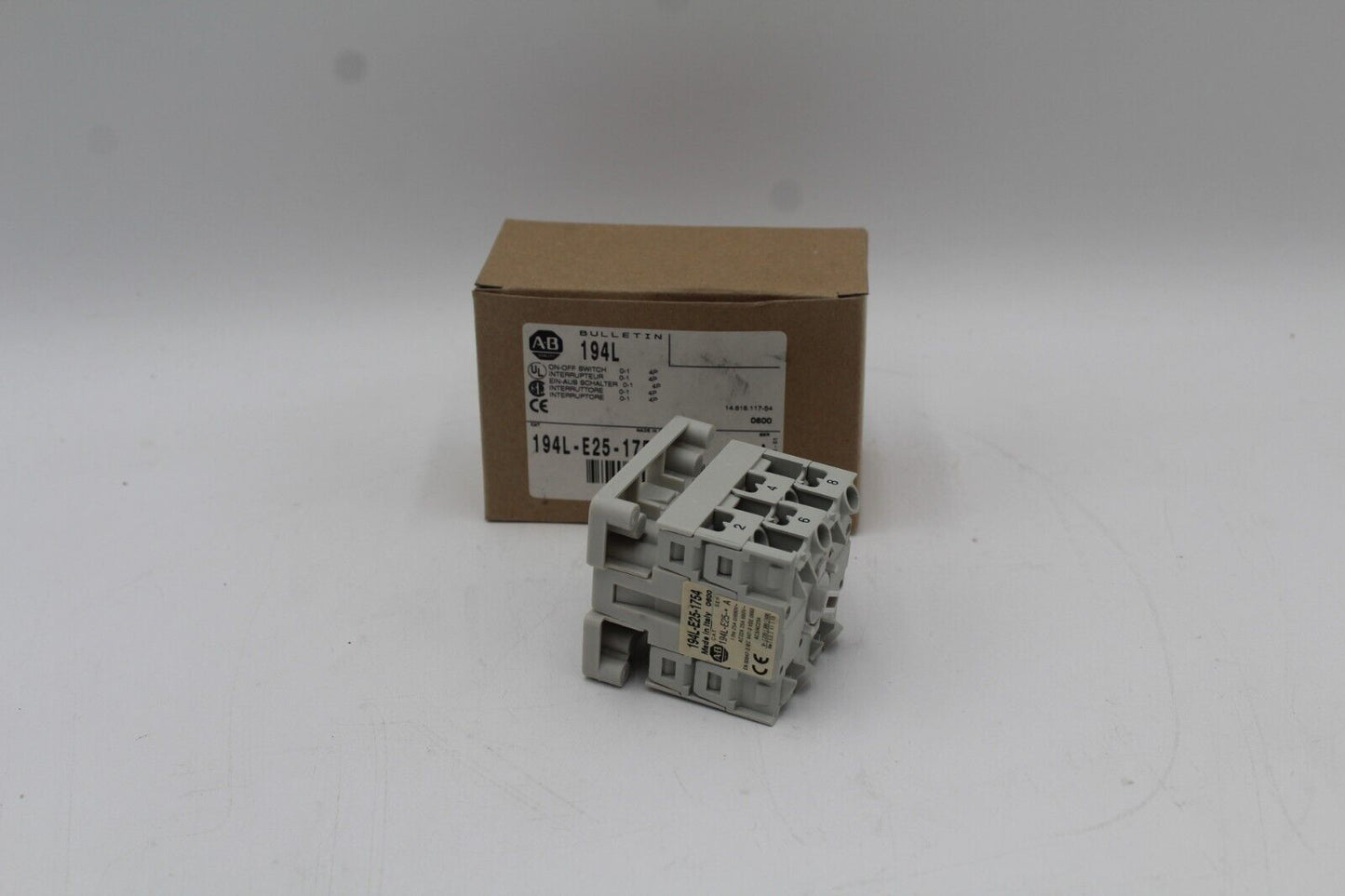 Allen-Bradley 194L-E25-1754 On-Off Switch