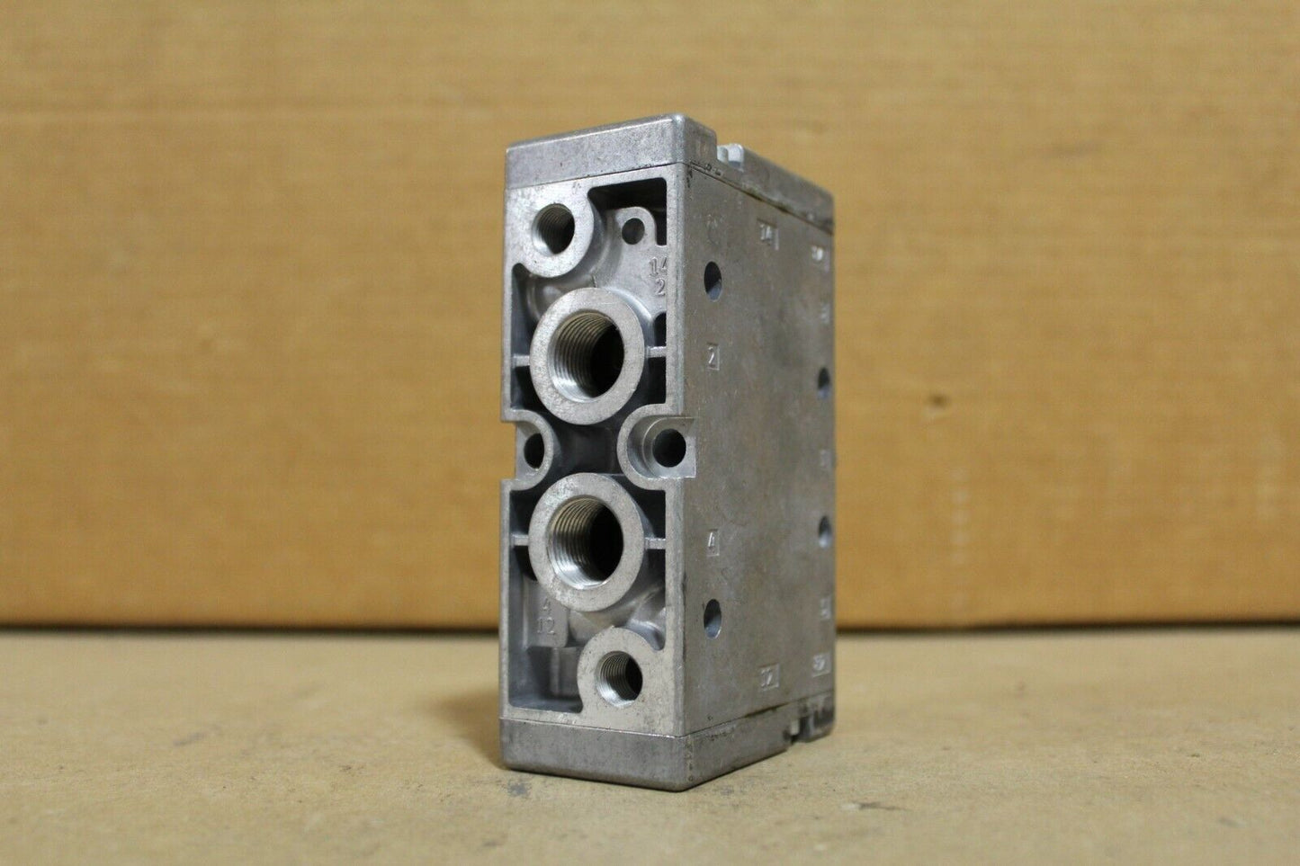 FESTO J-5-3/8-B PILOT VALVE