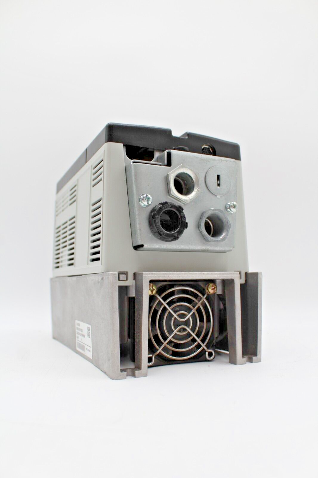 Allen-Bradley 20AD3P4A3AYNNNNN PowerFlex 70 Adjustable Frequency Drive