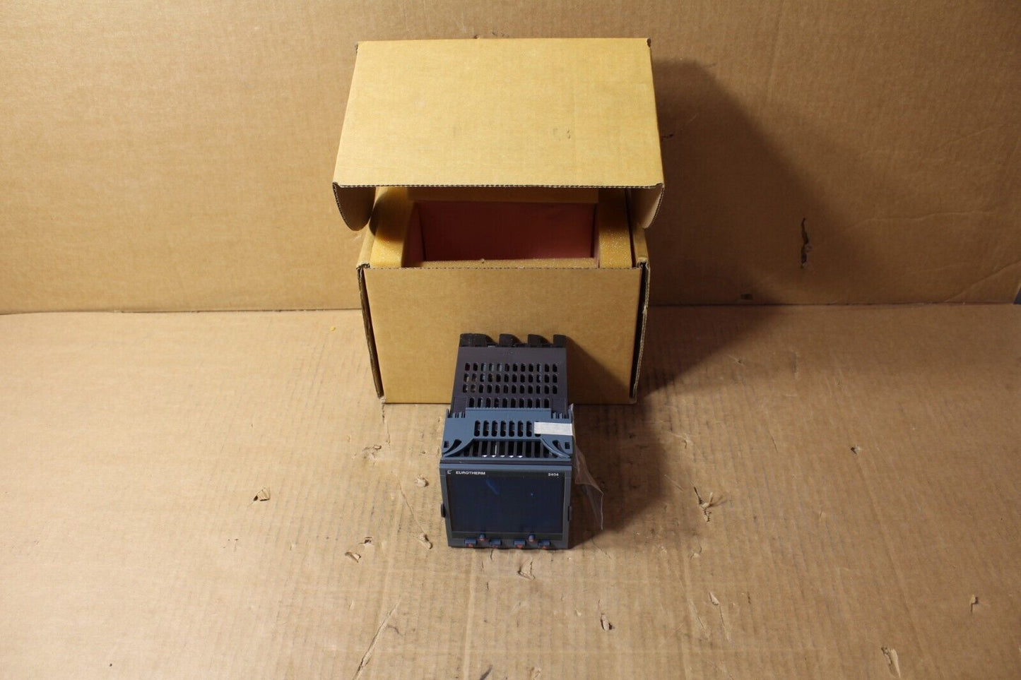 Eurotherm 2404/V4/VH/TM/VS/WP/RF/XX/YM/M7/ENG/EU0144 Temp Controller