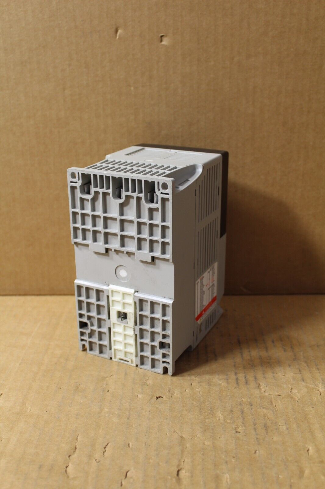 Allen-Bradley PowerFlex 40 22B-D2P3N104 Variable Frequency AC Drive