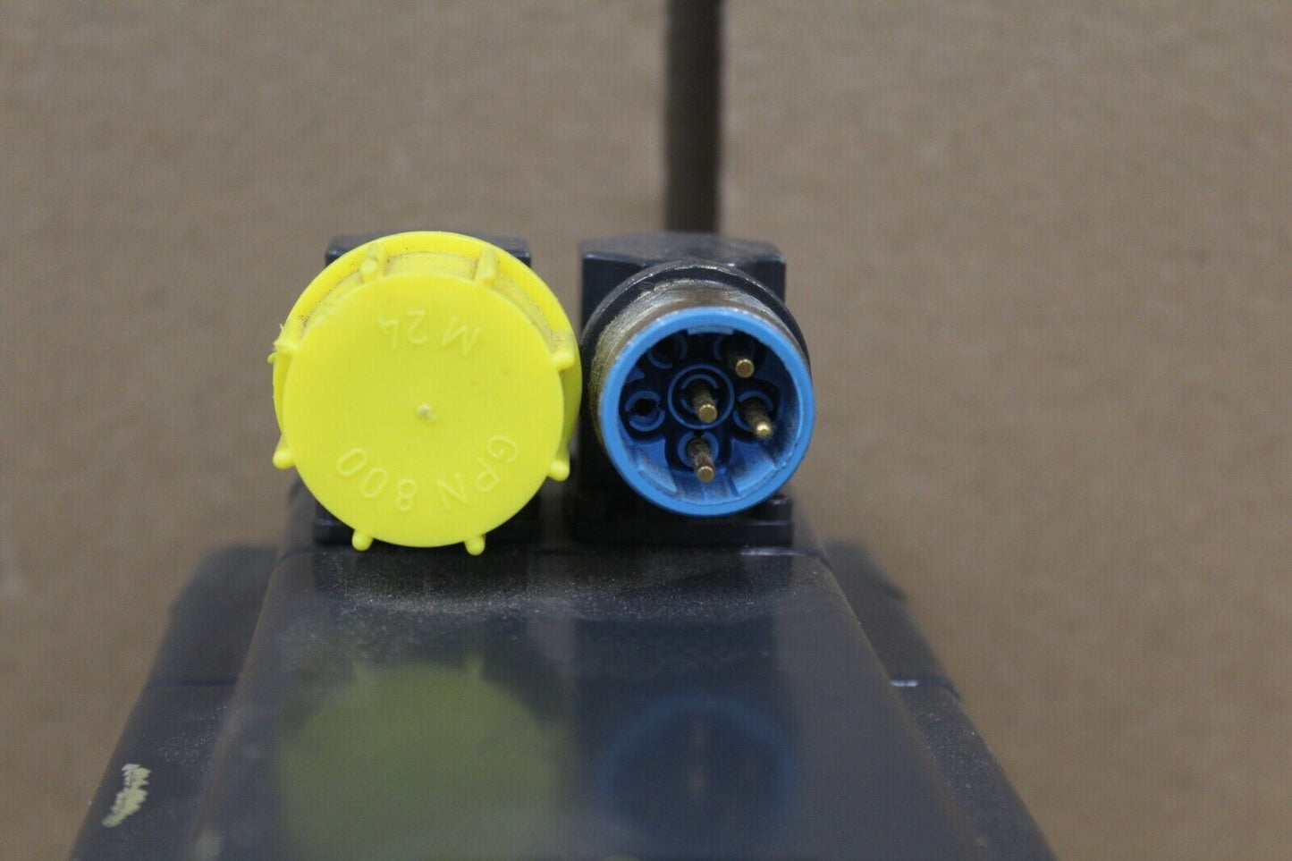 Siemens 1FT5044-1AF71-3AA0 Motor New No Box*