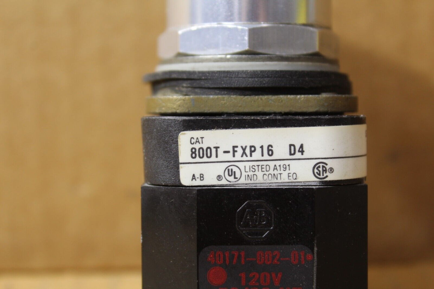Allen-Bradley 800T-FXP16D4 Red Mushroom Push Button