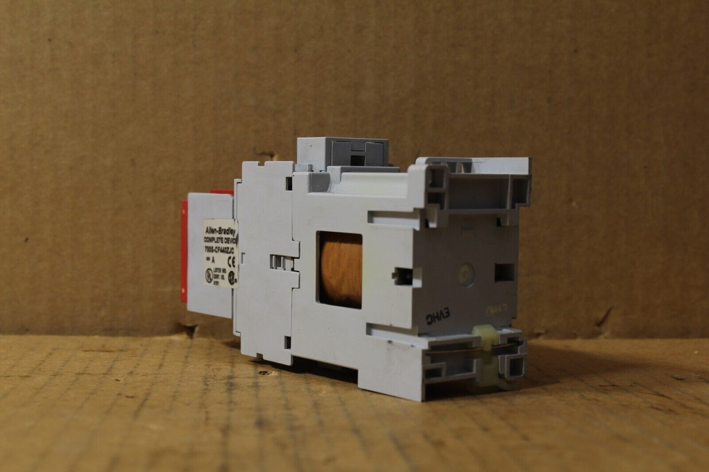 Allen-Bradley 700S-CF440ZJC GuardMaster Safety Control Relay