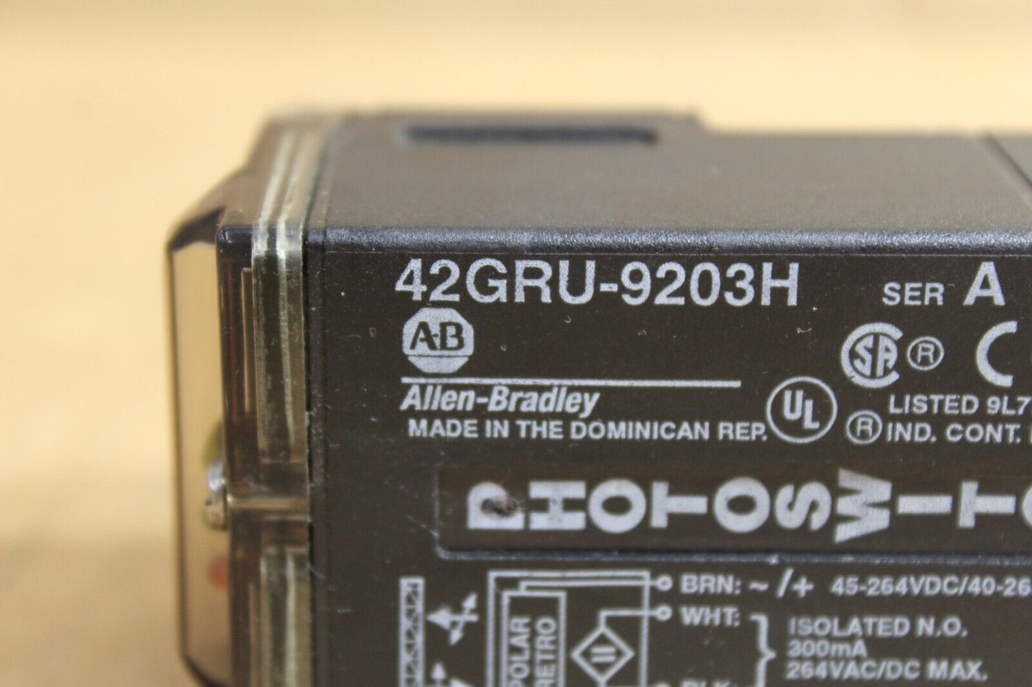 Allen-Bradley 42GRU-9203H Photoswitch Sensor