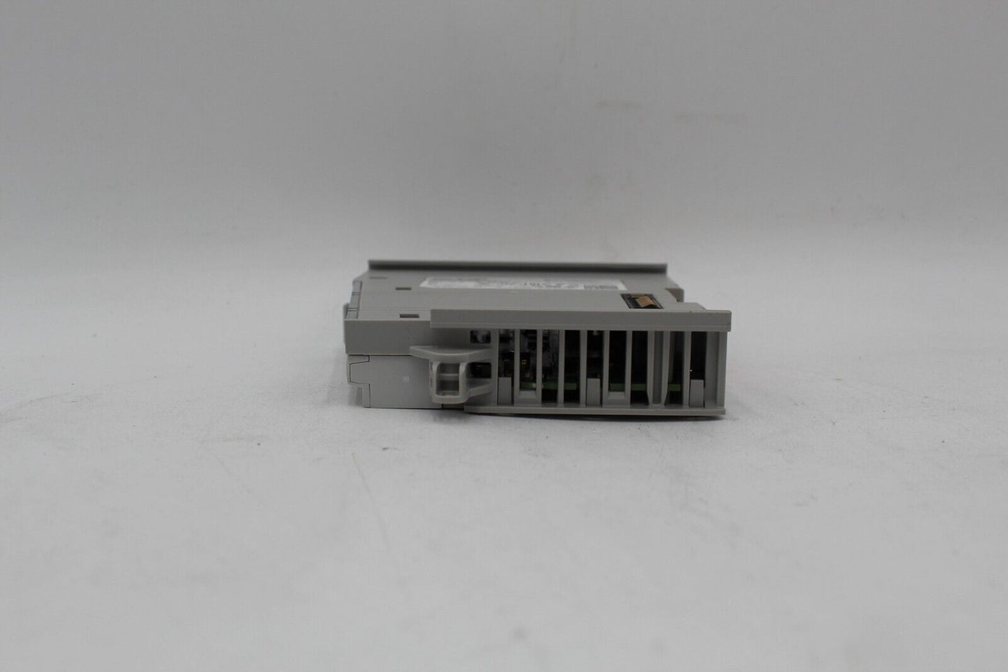 Allen-Bradley 5069-OB16 Compact5000 DC Output Module