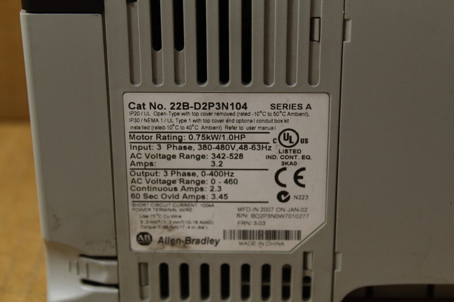 Allen-Bradley PowerFlex 40 22B-D2P3N104 Variable Frequency AC Drive