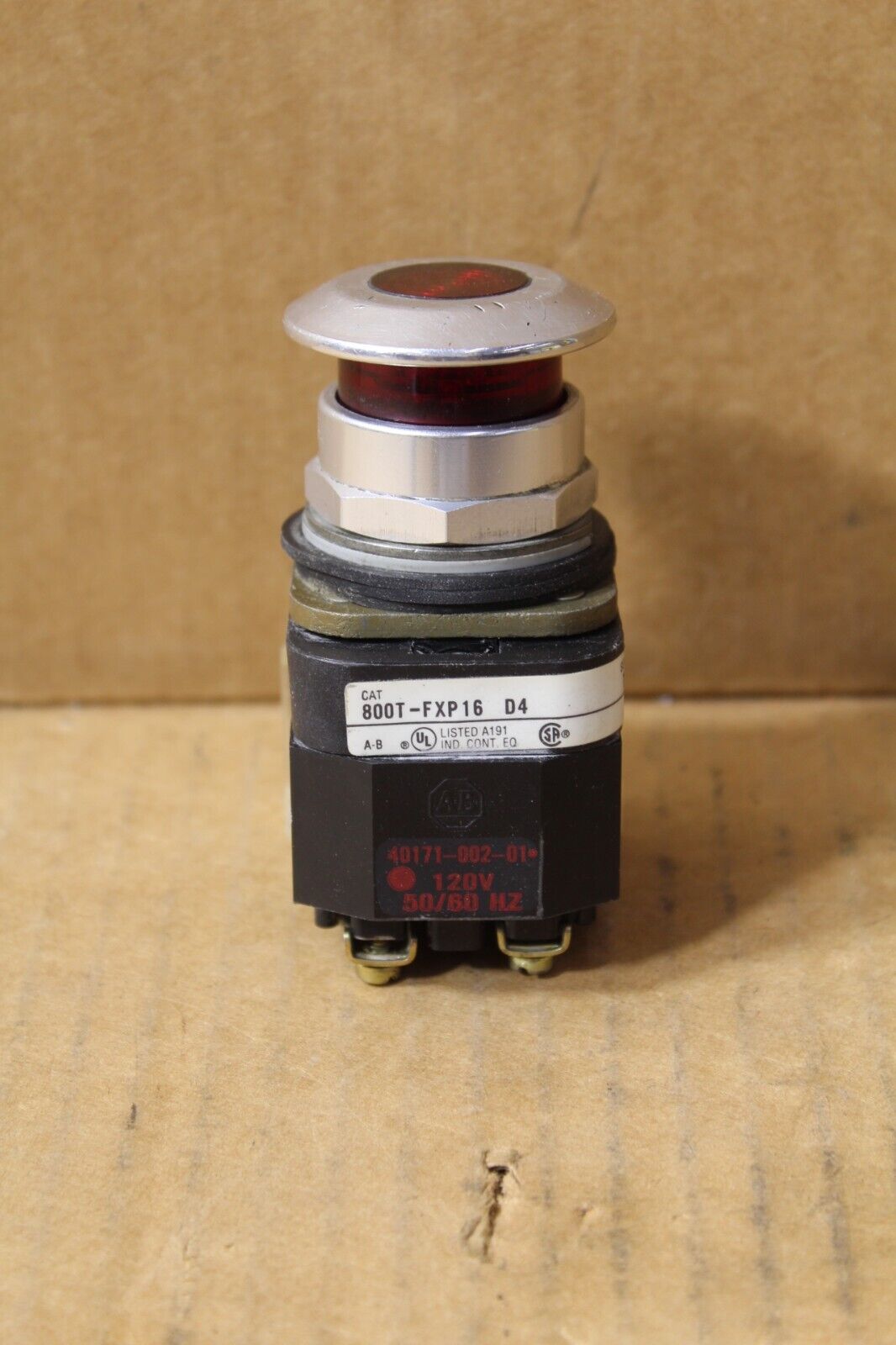Allen-Bradley 800T-FXP16D4 Red Mushroom Push Button