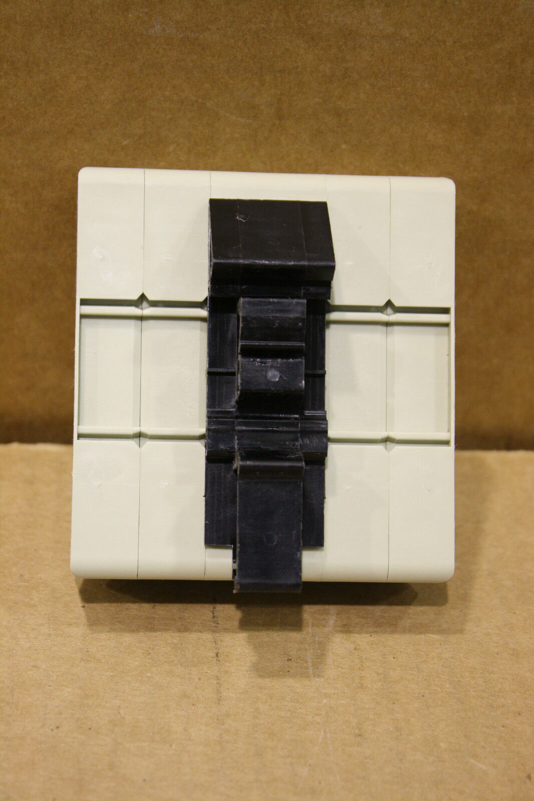 TELEMECANIQUE ABE-6SD25M INTERFACE MODULE