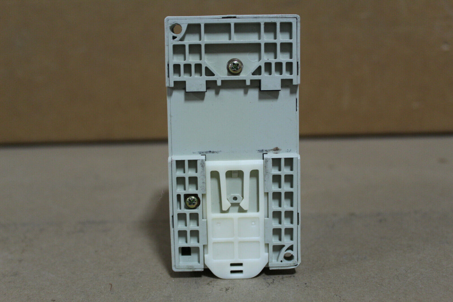 Delta VFD002L11A Motor Controller