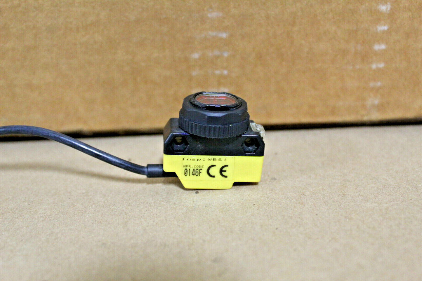 Banner QS18VP6LVQ Photoelectric Sensor