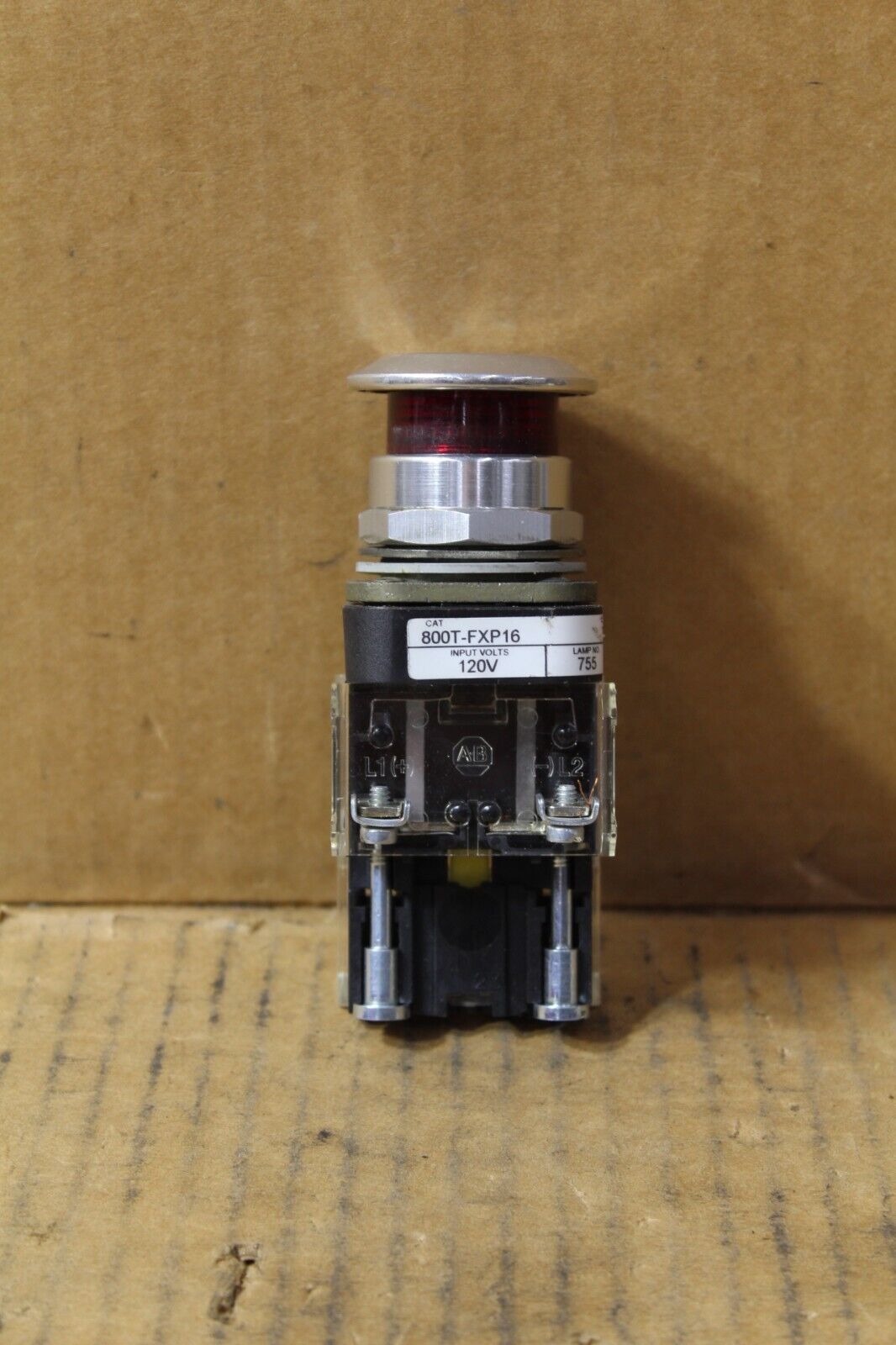 Allen-Bradley 800T-FXP16 Red Mushroom Push Button