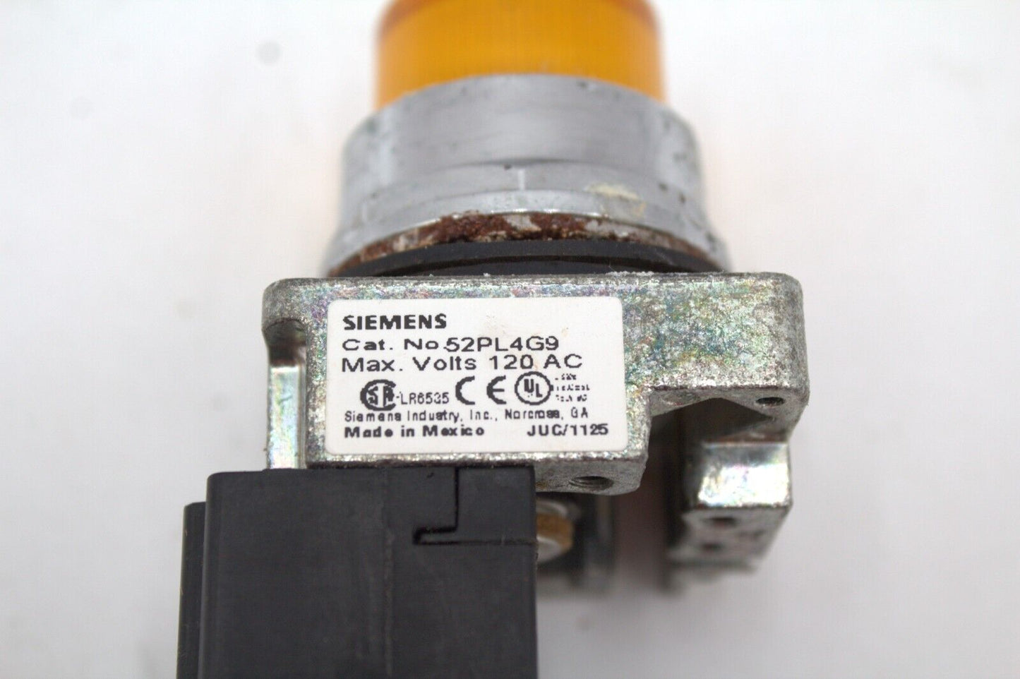 SIEMENS 52PL4G9 YELLOW LIGHT WITH 52AATG TRANSFORMER