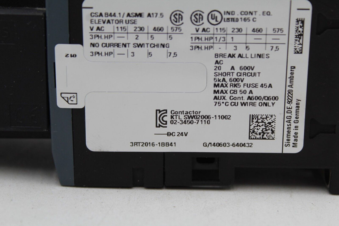Siemens 3RT2016-1BB41 Contactor w/ 3RT2916-1BB00 & 3RH2911-1FA22
