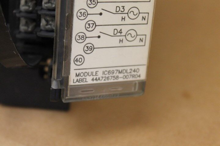GE FANUC IC697MDL240 INPUT MODULE