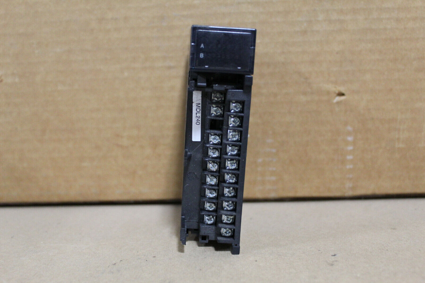 GE Fanuc IC693MDL240F Input Module