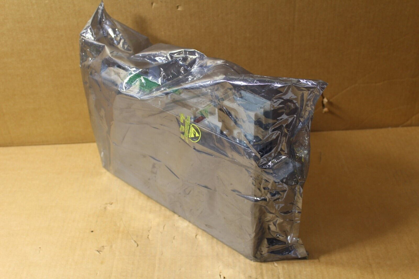 Rexroth Indramat DKC06.3-040-7-FW Servo Drive Controller (No Cover)