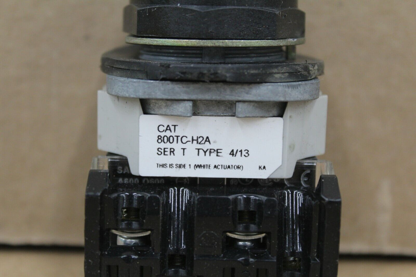 Allen Bradley 800TC-H2A Switch