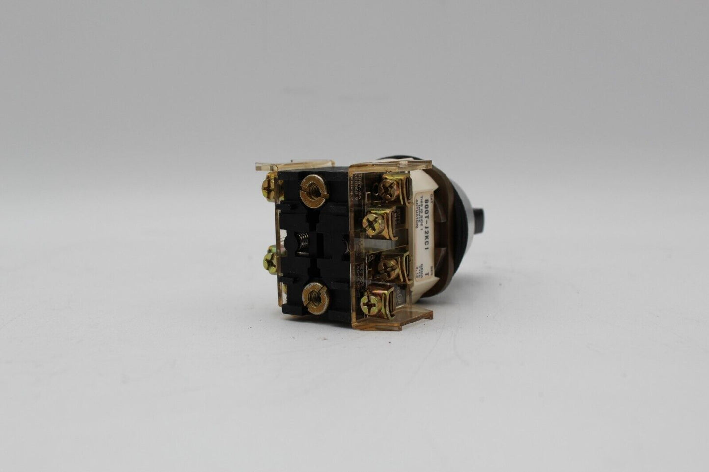 Allen-Bradley 800T-J2KC1 Selector Switch