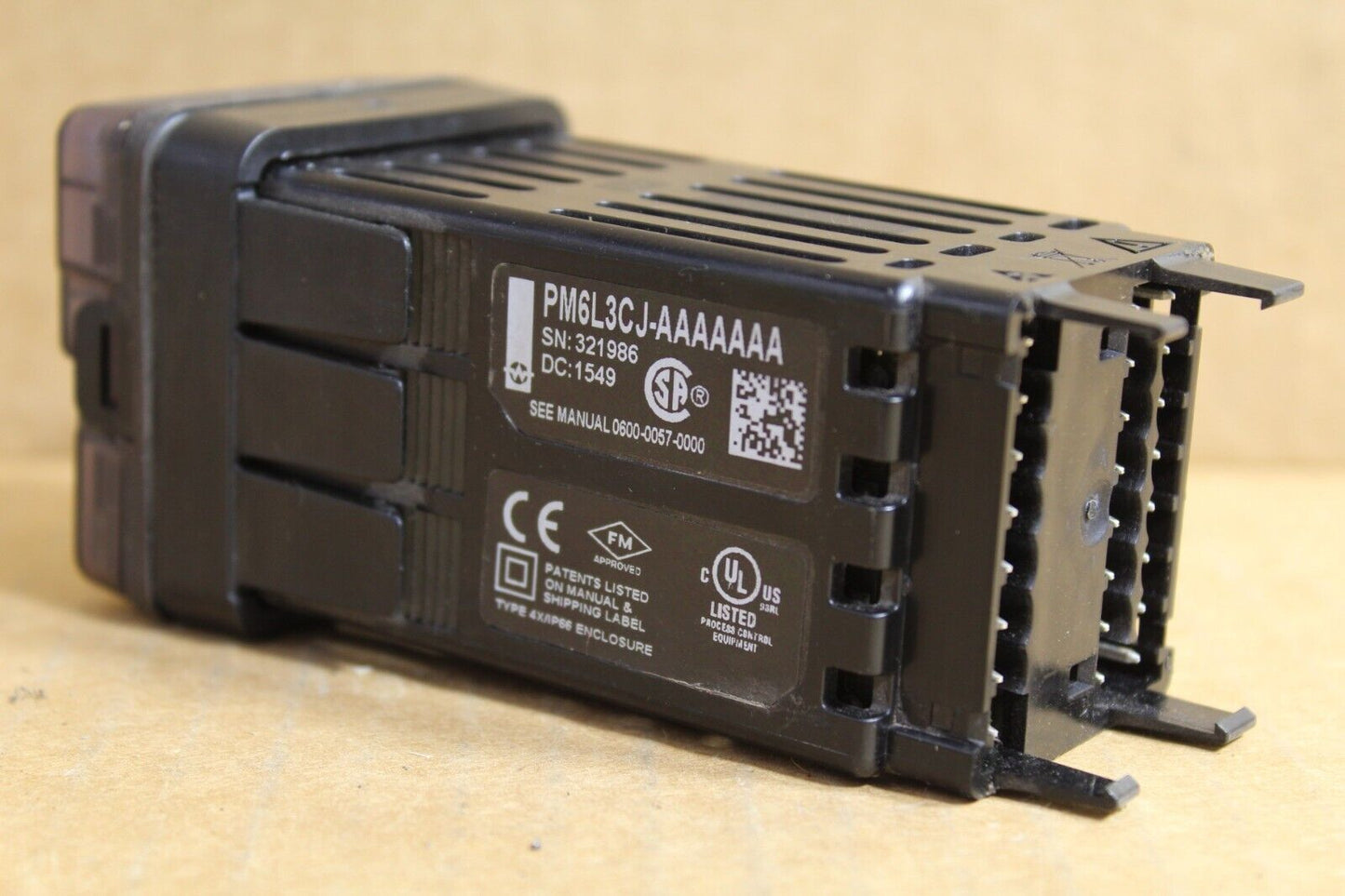 Watlow PM6L3CJ-AAAAAAA Temperature Controller
