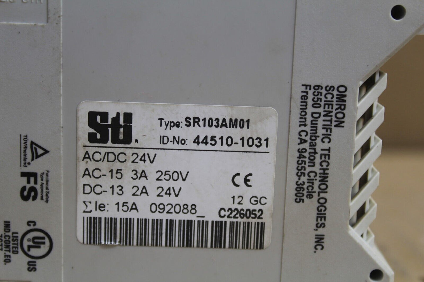 STI SR103AM01 Safety Relay