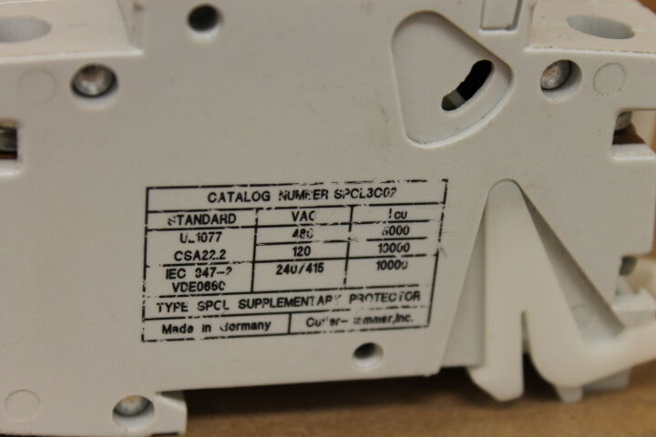 CUTLER-HAMMER SPCL3C02 CIRCUIT BREAKER