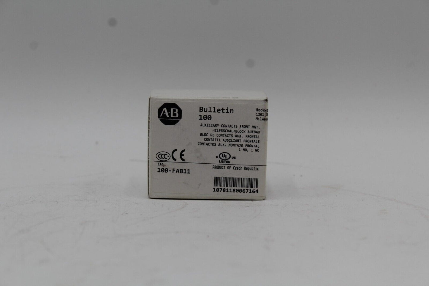 Allen-Bradley 100-FAB11 Front Mnt. Auxiliary Contact