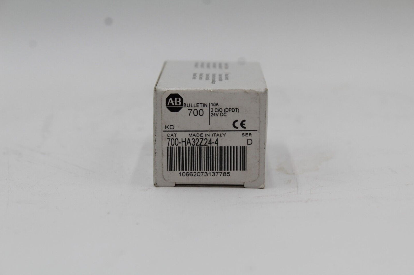 Allen-Bradley 700-HA32Z24-4 Relay