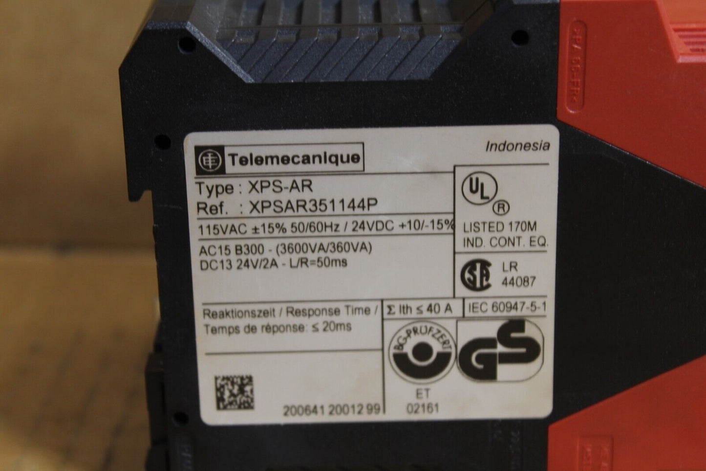 Telemecanique XPS-AR Safety Relay